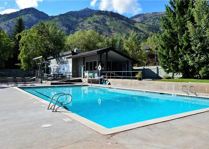 Apartment Rmr: La Choumine 2 In Steps From The Mountain *